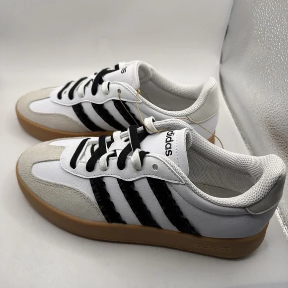 Adidas Women White Black Gum Sole Low Top Striped Athletic Sneakers . Size 9 - Picture 2 of 15